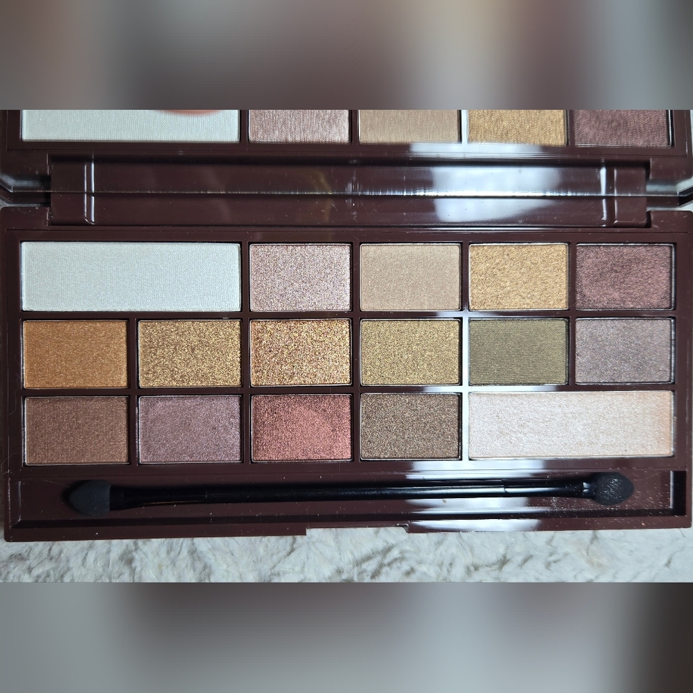 I Heart Revolution Golden Bar Eye Shadow Palette 5/$25